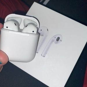 AirPods Brand new